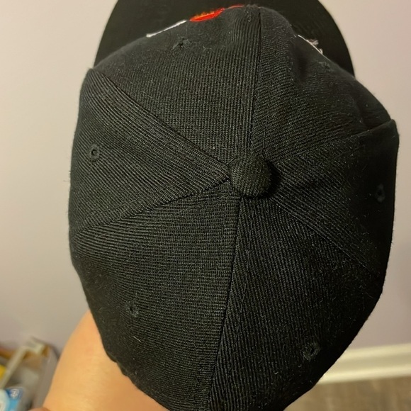 City Hunter I Love Jesus Black Embroidered Baseball Hat Cap OS - Picture 12 of 14